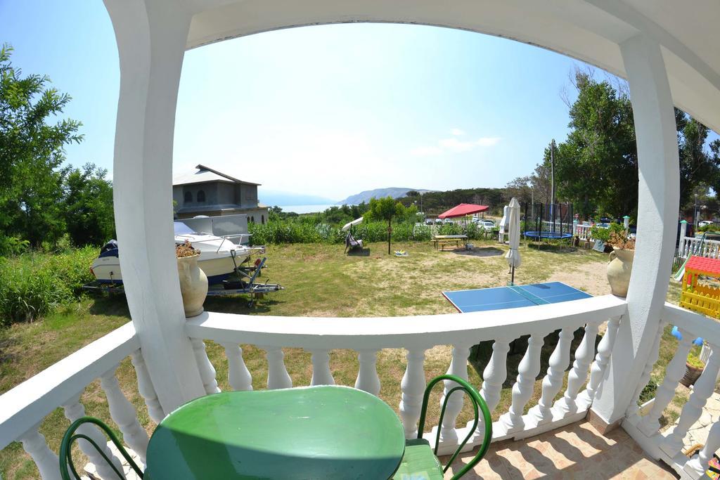 Apartmani Jenny I Tania Lopar Exteriér fotografie
