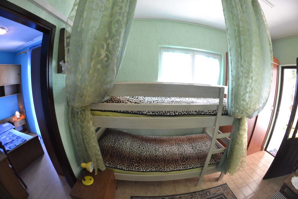 Apartmani Jenny I Tania Lopar Exteriér fotografie