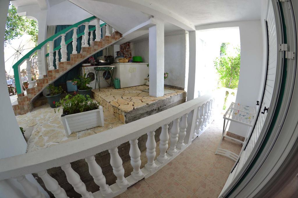 Apartmani Jenny I Tania Lopar Exteriér fotografie