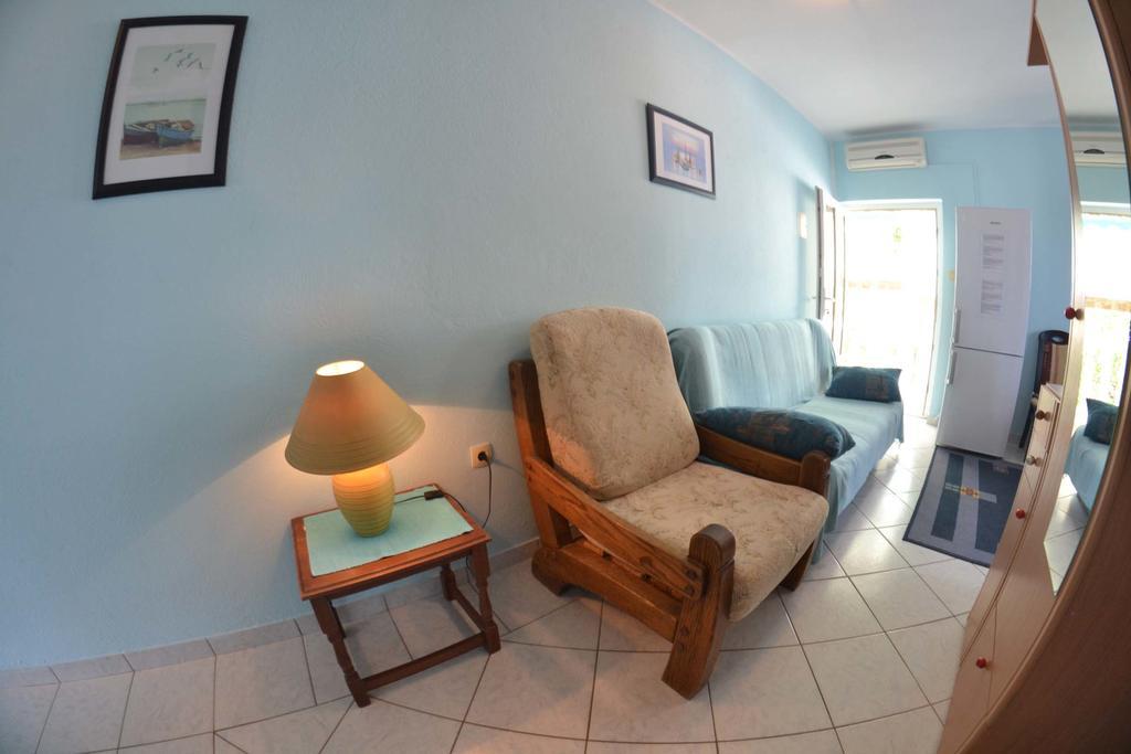 Apartmani Jenny I Tania Lopar Exteriér fotografie