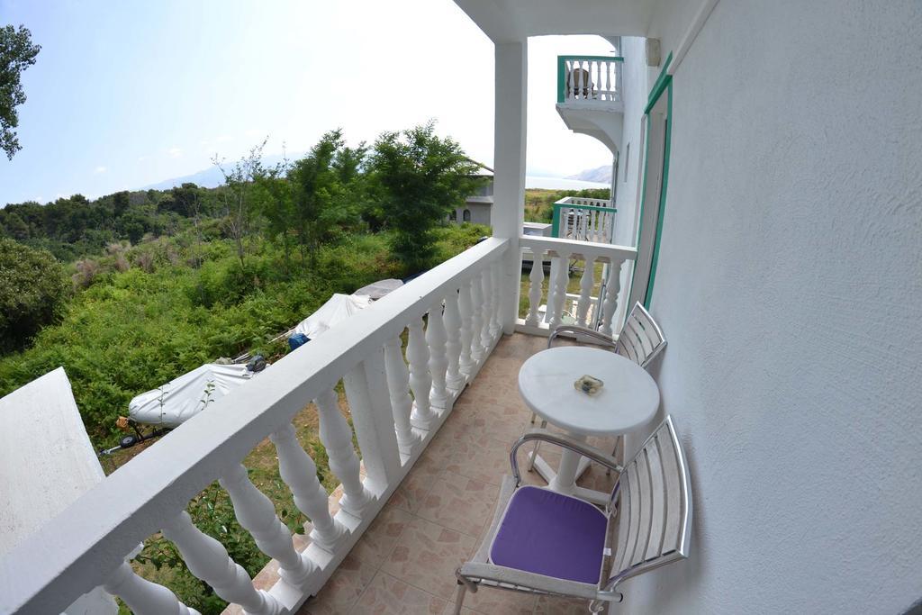 Apartmani Jenny I Tania Lopar Exteriér fotografie